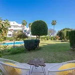 Charming Townhouse With Pool In Nueva Andalucia