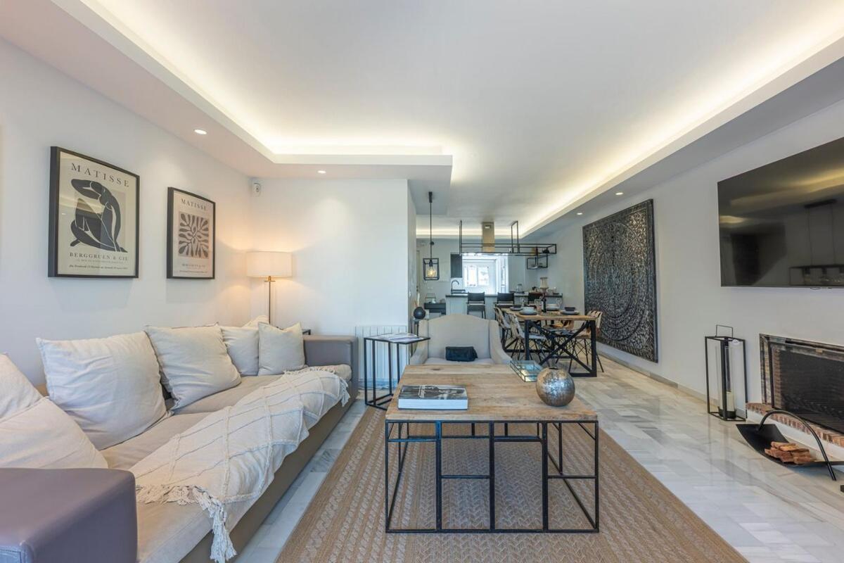 Charming Townhouse With Pool In Nueva Andalucia *